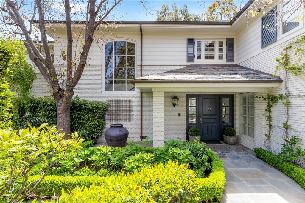 27 Burning Tree Circle Newport Beach, CA 92660 - Photo 1 of 50