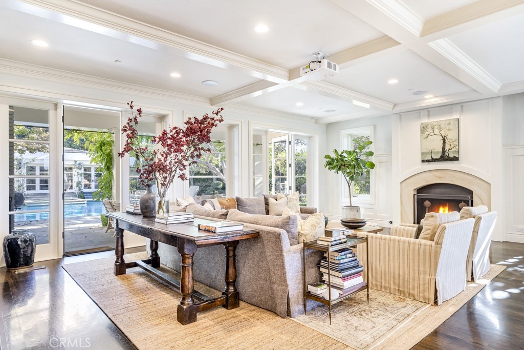 27 Burning Tree Circle Newport Beach, CA 92660 - Photo 19 of 50