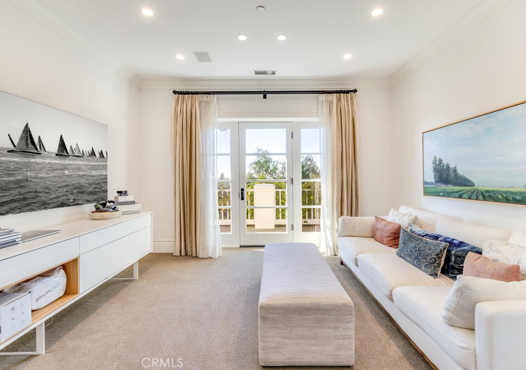 27 Burning Tree Circle Newport Beach, CA 92660 - Photo 35 of 50