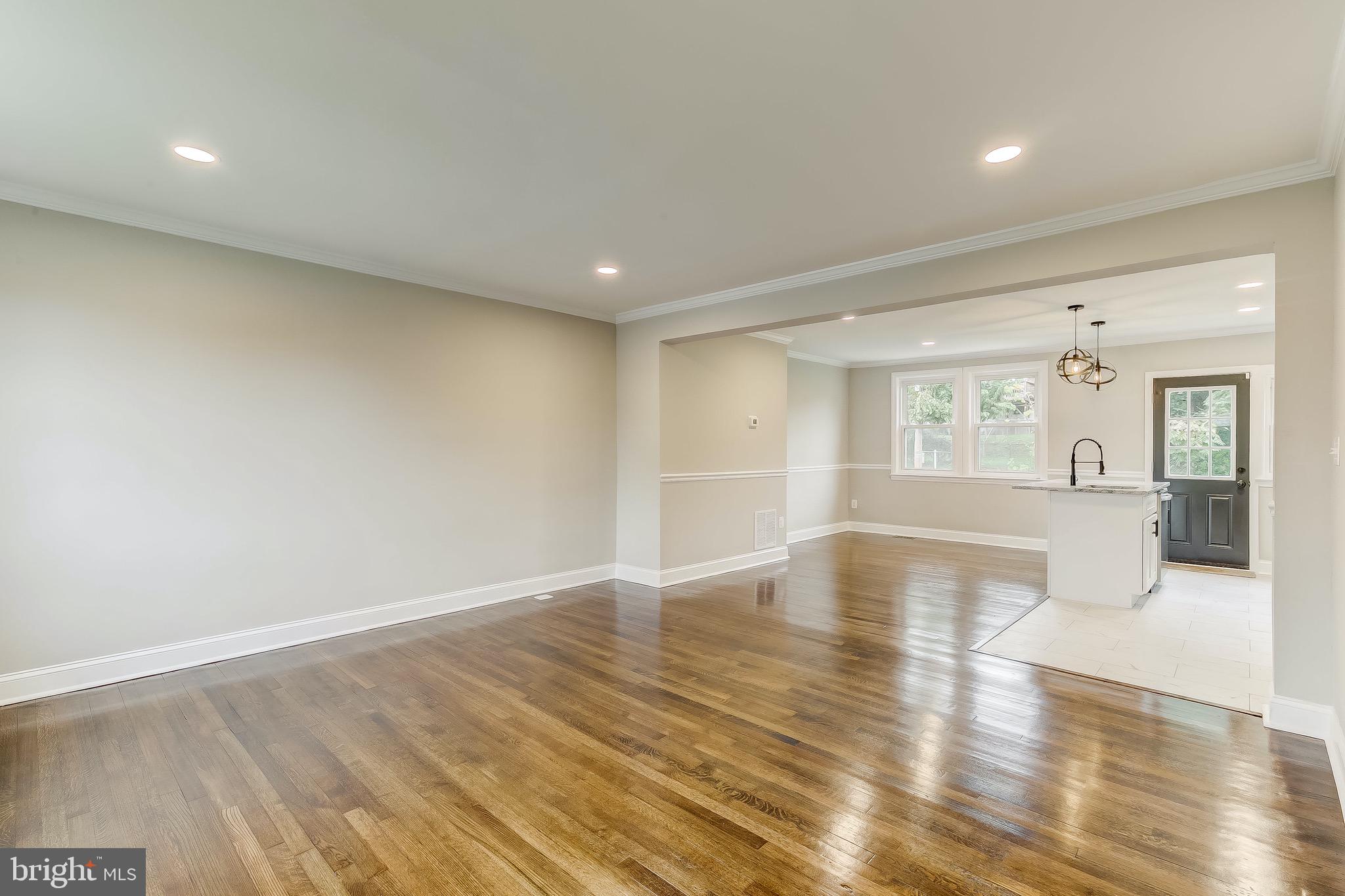 1624 Northgate Road Baltimore, MD 21218 - Photo 11 of 48