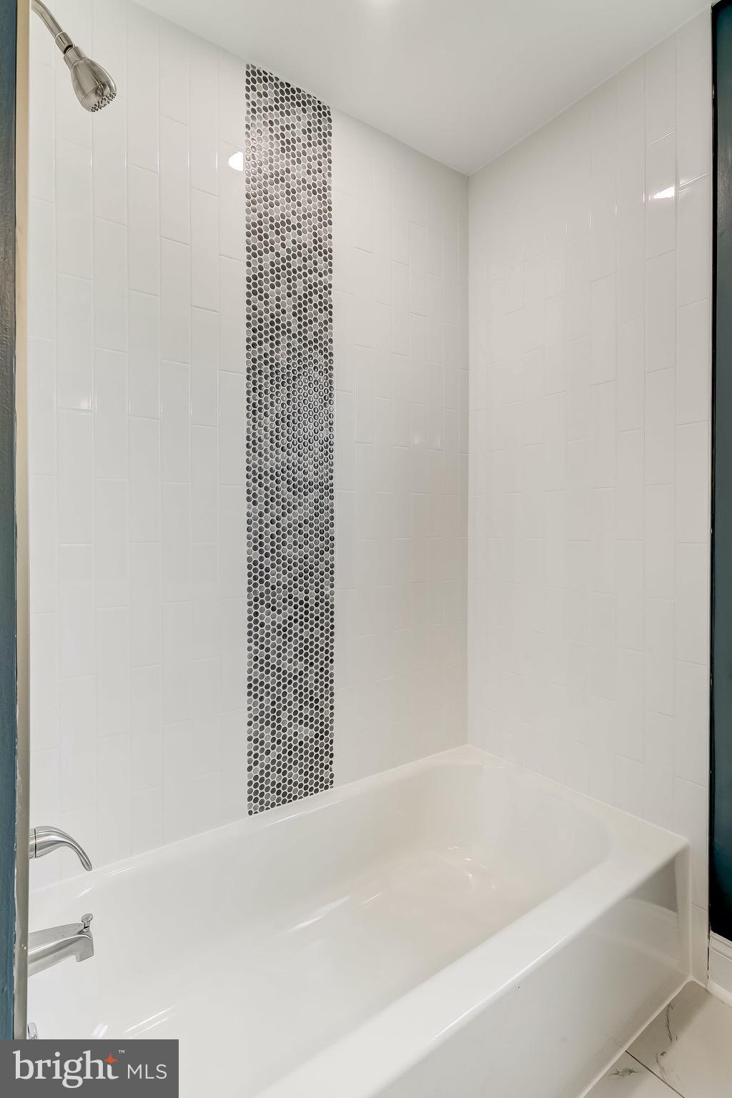 1624 Northgate Road Baltimore, MD 21218 - Photo 18 of 48