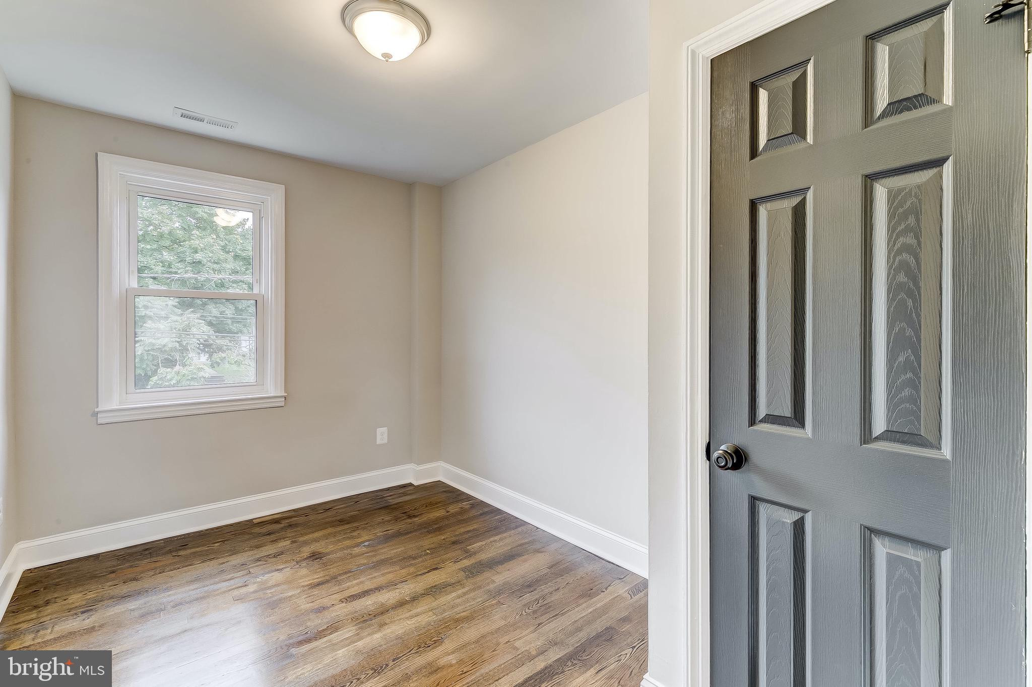 1624 Northgate Road Baltimore, MD 21218 - Photo 29 of 48