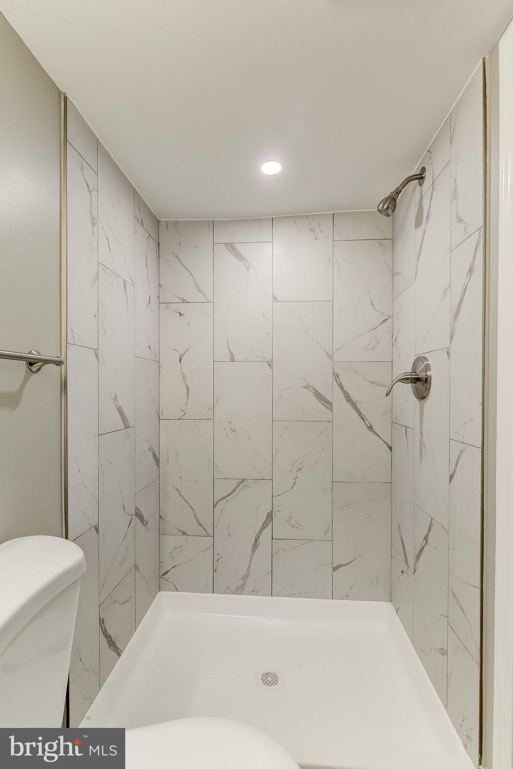 1624 Northgate Road Baltimore, MD 21218 - Photo 35 of 48