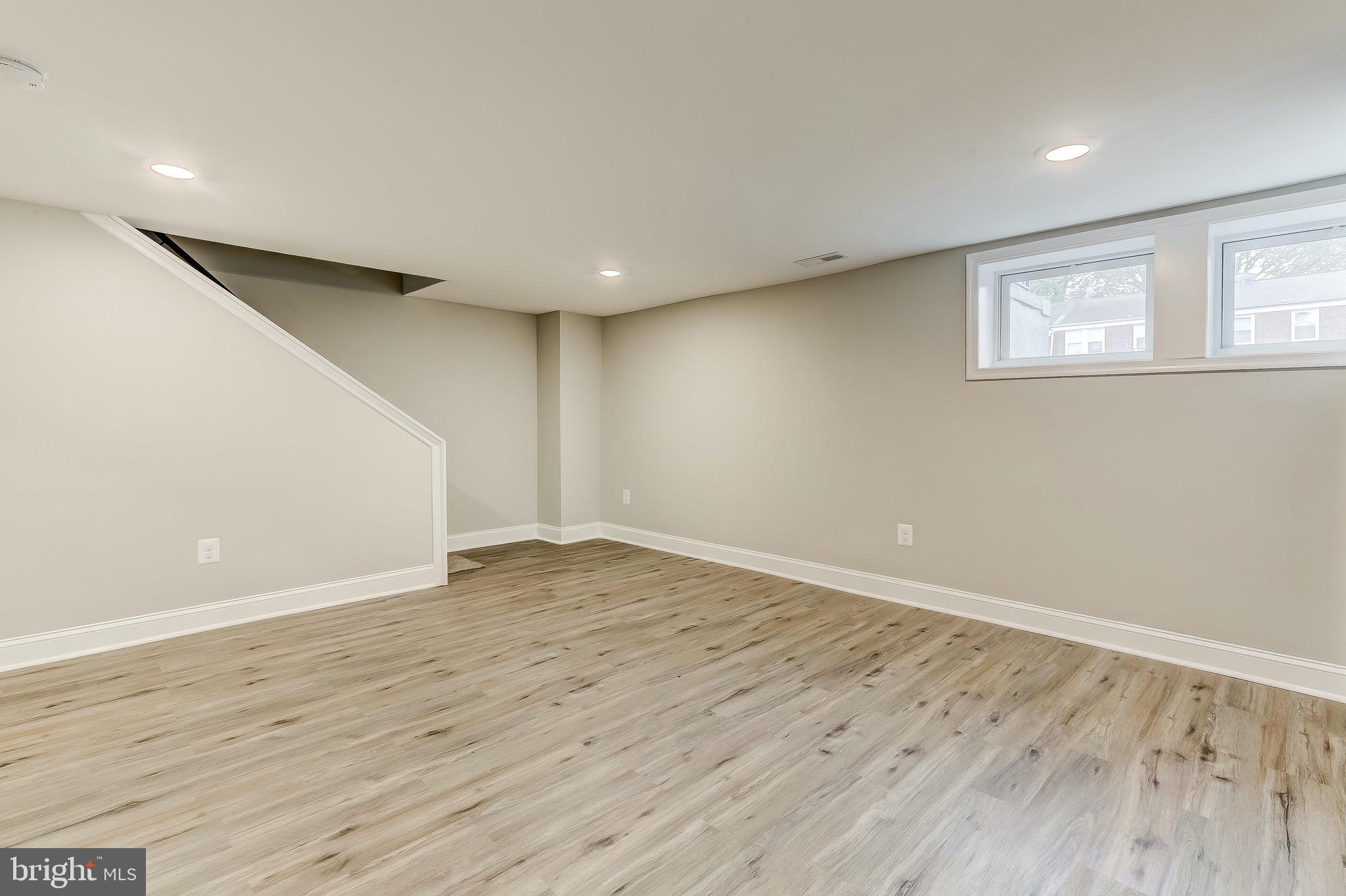 1624 Northgate Road Baltimore, MD 21218 - Photo 36 of 48