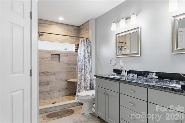 $580,000 | 9 Old Amber Drive, Weaverville, NC 28787