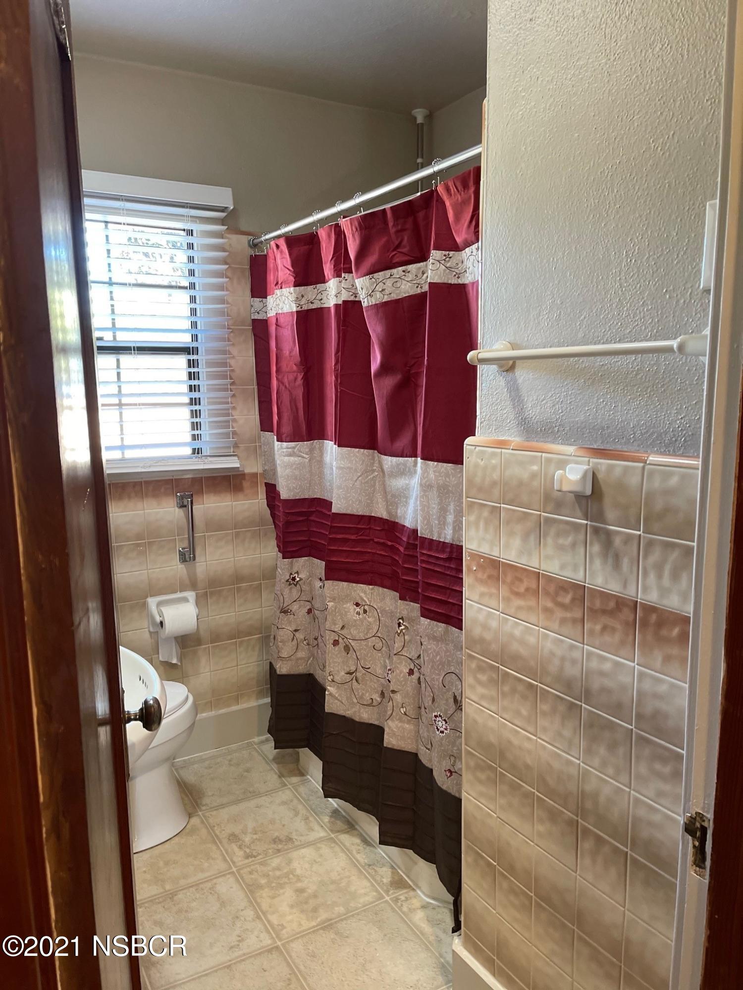 121 North N Street Lompoc, CA 93436 - Photo 22 of 33 121 North "N" Street (House)