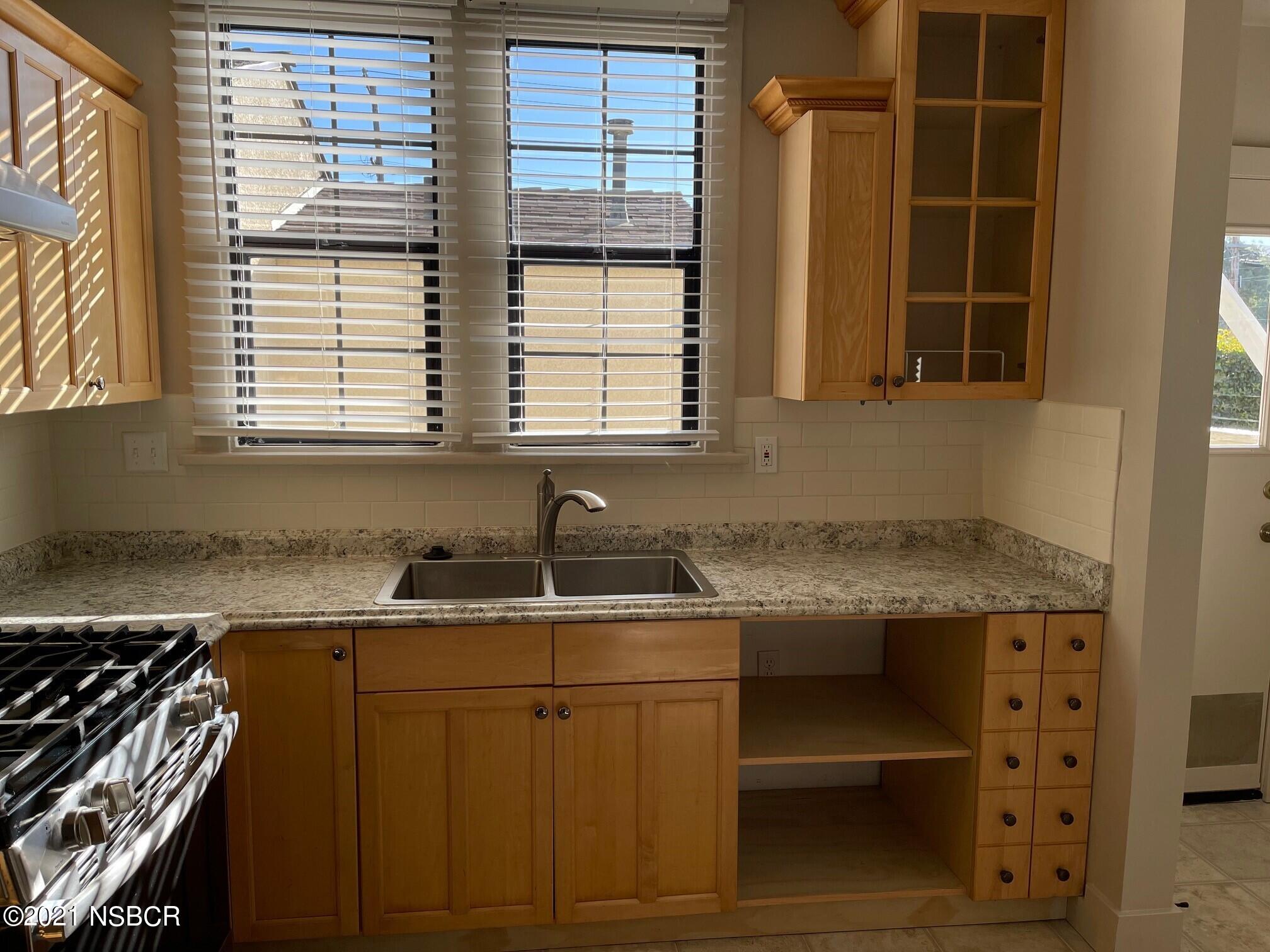 121 North N Street Lompoc, CA 93436 - Photo 27 of 33 121 North "N" Street (House)