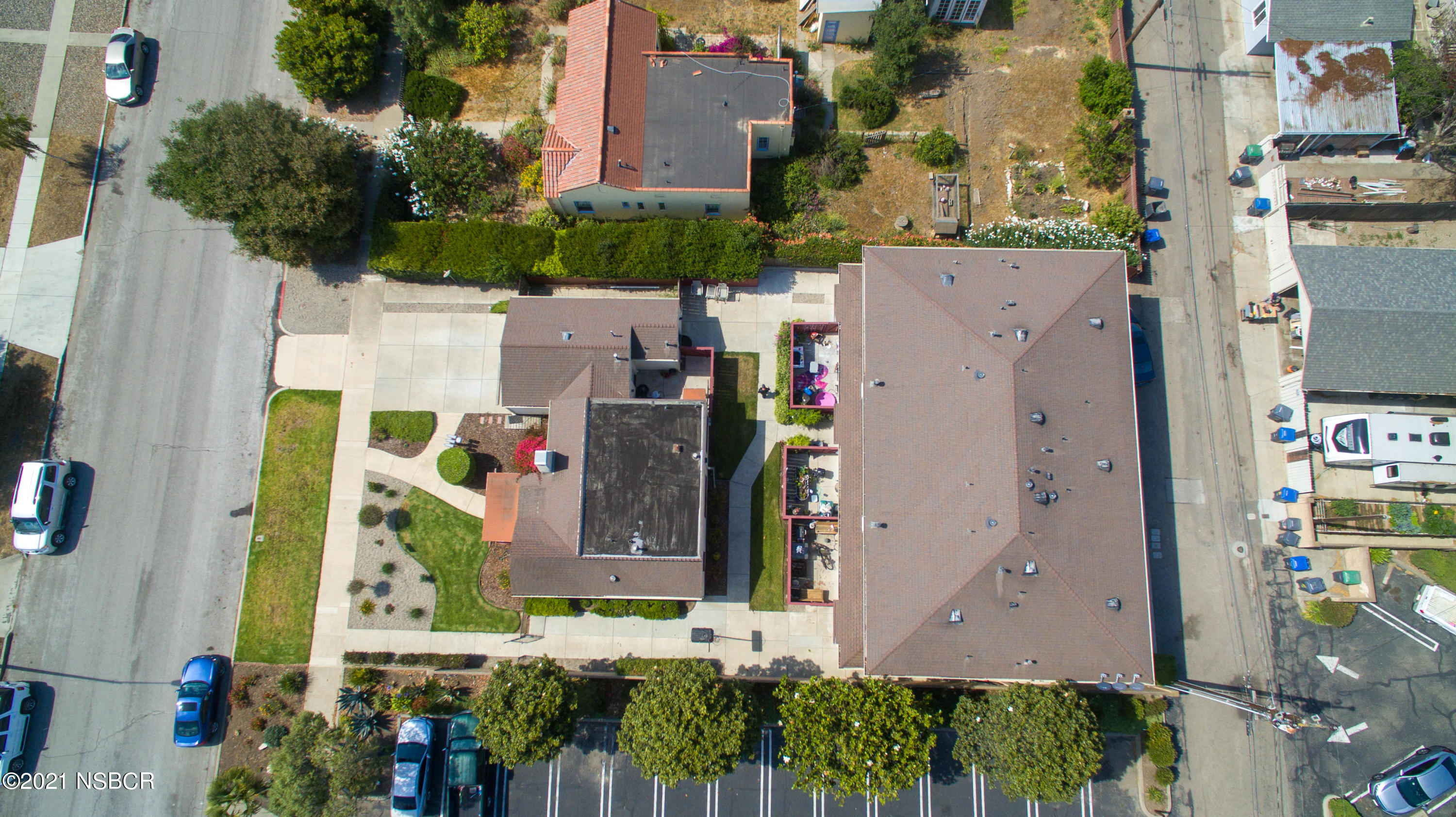 121 North N Street Lompoc, CA 93436 - Photo 5 of 33 021_73996250