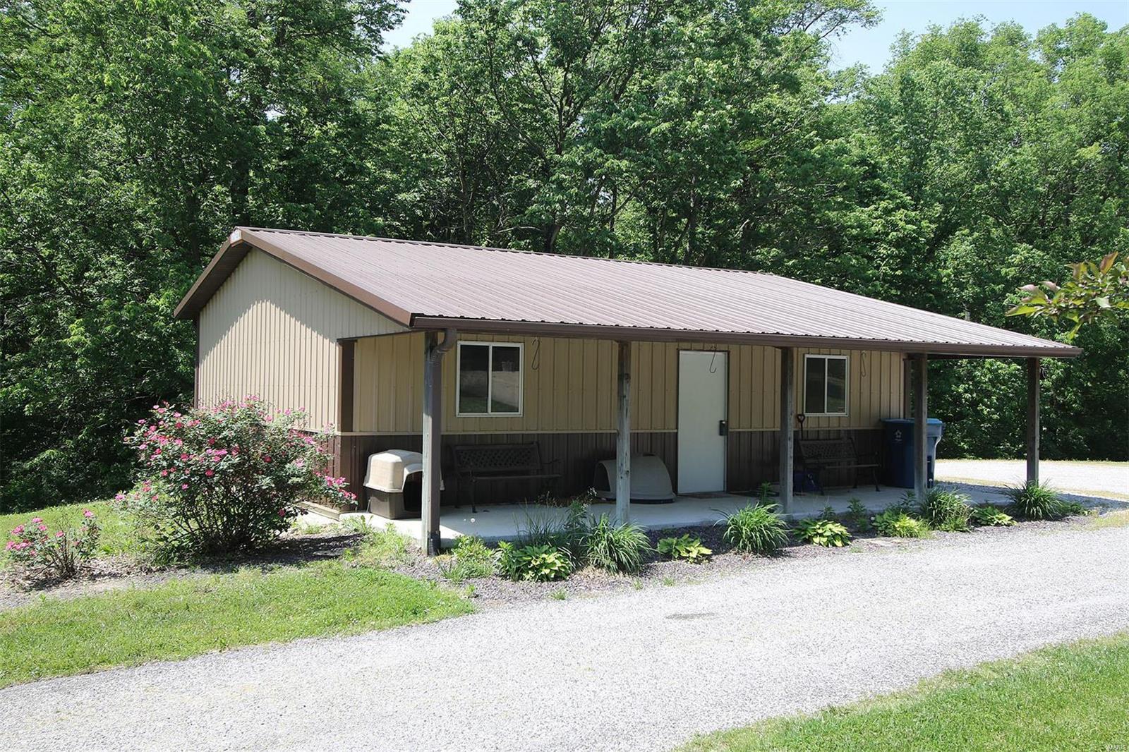 804 Arkansas Road Highland, IL 62249 - Photo 47 of 79