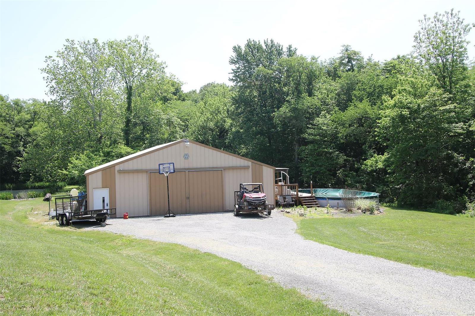 804 Arkansas Road Highland, IL 62249 - Photo 48 of 79