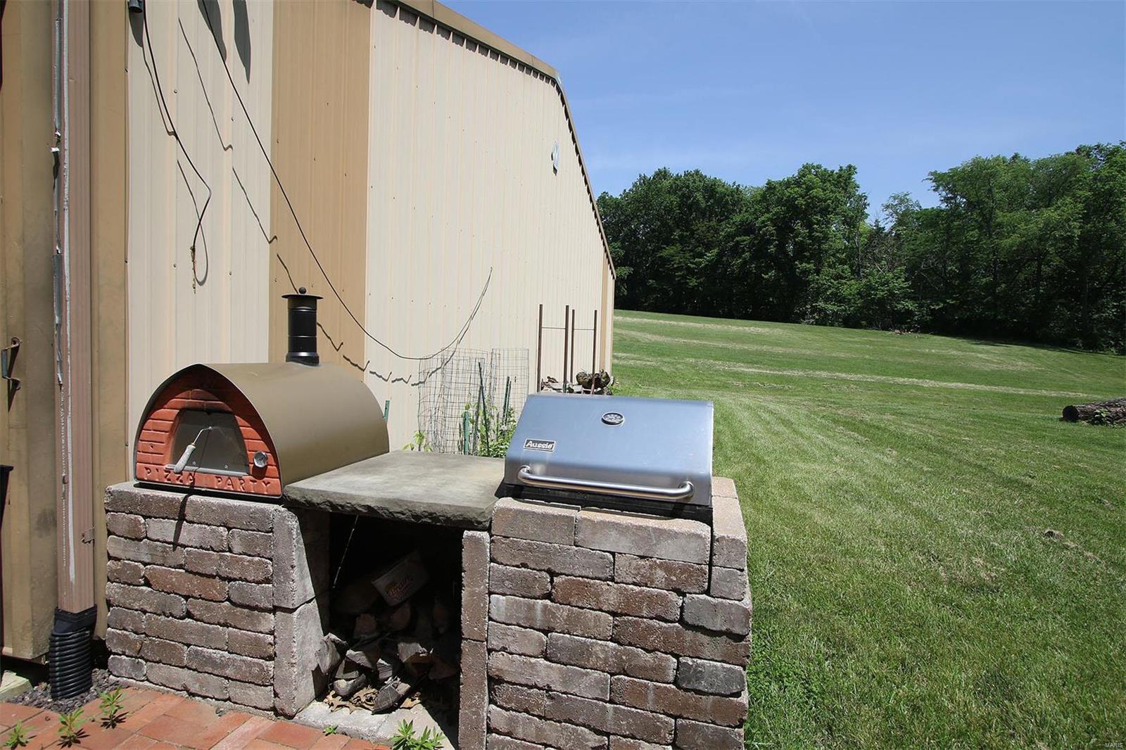 804 Arkansas Road Highland, IL 62249 - Photo 54 of 79
