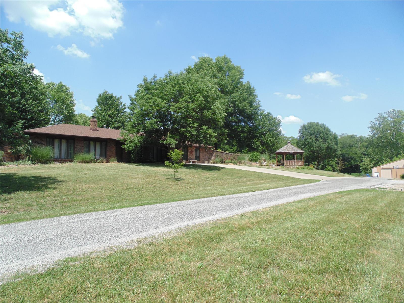 804 Arkansas Road Highland, IL 62249 - Photo 75 of 79