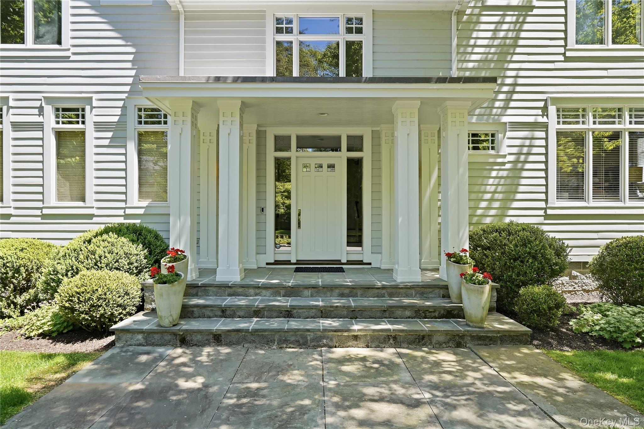22 Petersville Road Mount Kisco, NY 10549 - Photo 6 of 47