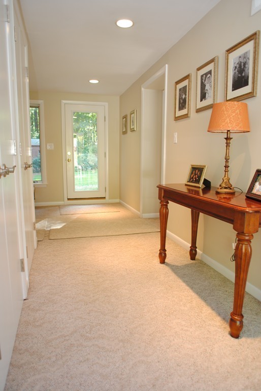 11 Hickory Road Sudbury, MA 01776 - Photo 9 of 27