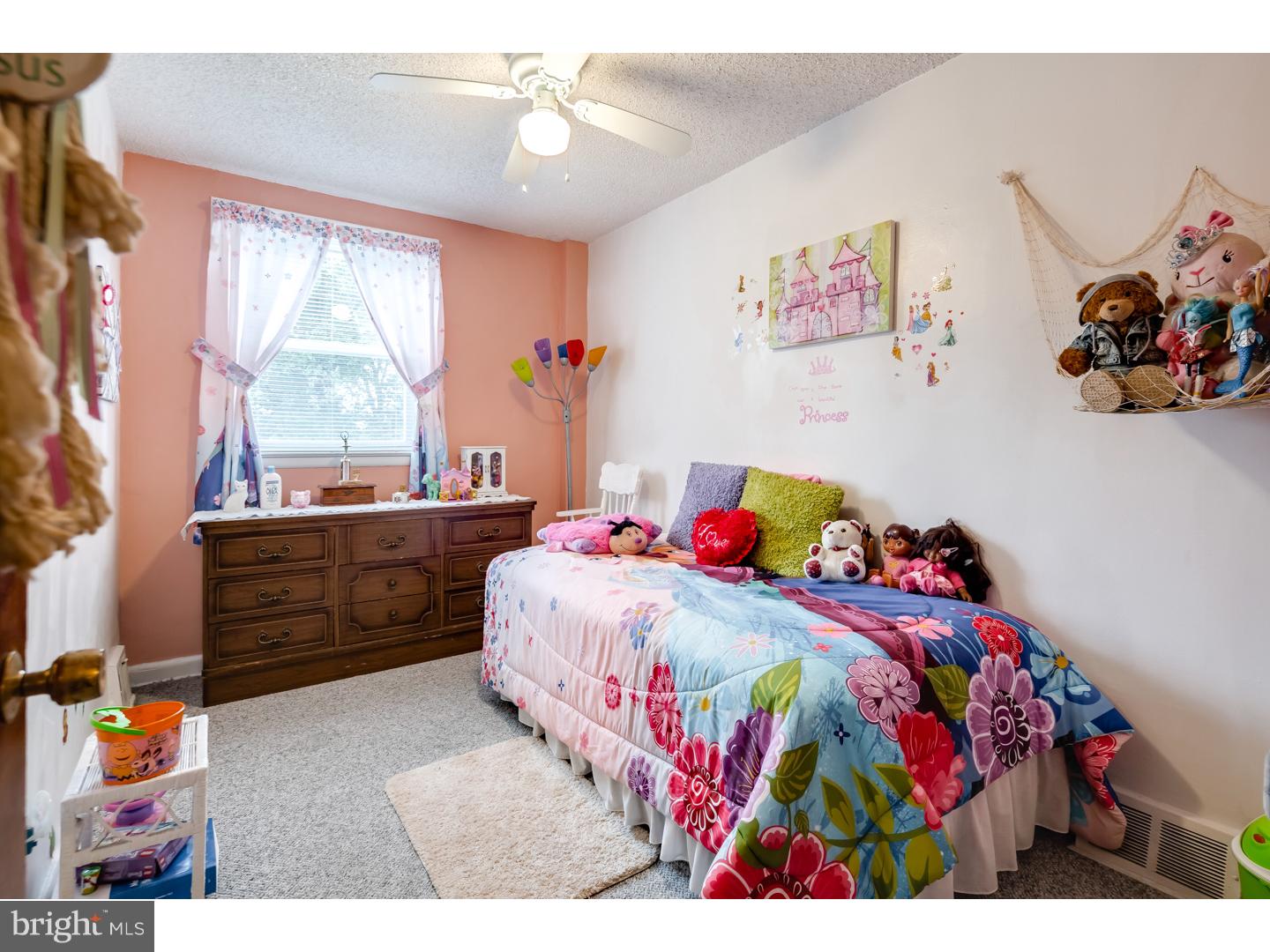 8600 Rugby Street Philadelphia, PA 19150 - Photo 18 of 25 Gallery Image 18