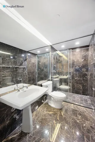 $35,000 | 238 East 67th Street | Lenox Hill