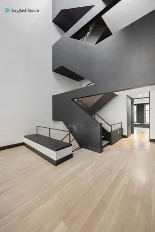 $35,000 | 238 East 67th Street | Lenox Hill