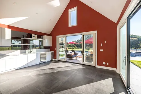 a view of a storage & utility room