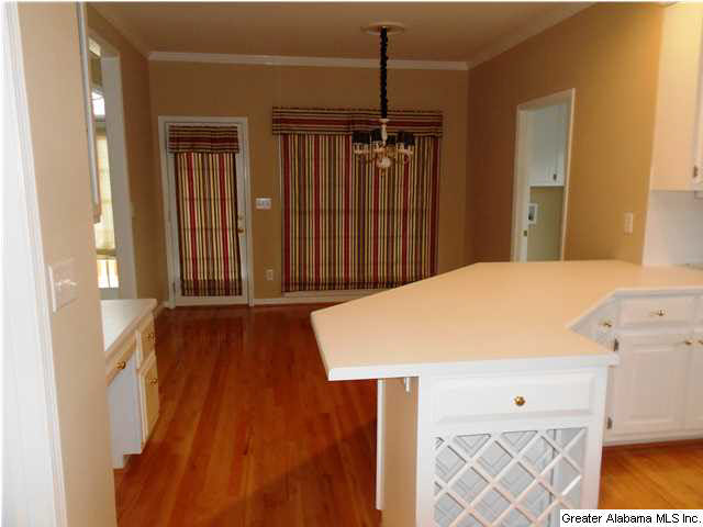 5212 Heritage Ridge Circle Birmingham, AL 35210 - Photo 8 of 32
