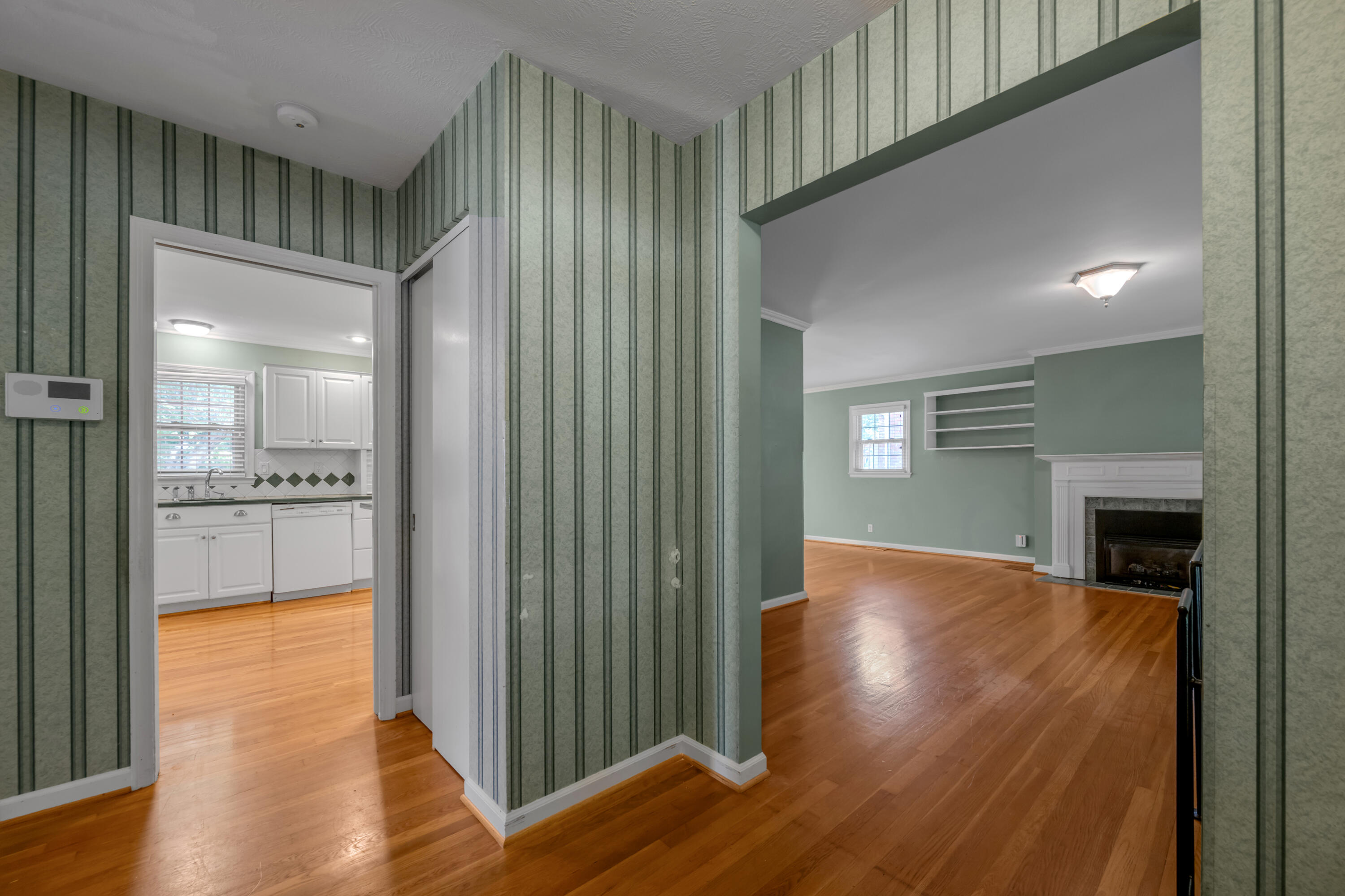 3418 Greentree Road Lexington, KY 40517 - Photo 7 of 54 TDB_8431