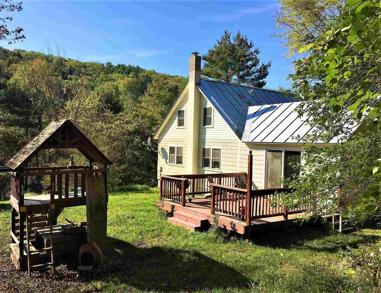 103 Cobb Hill Road Hartland, VT 05048 - Photo 1 of 35