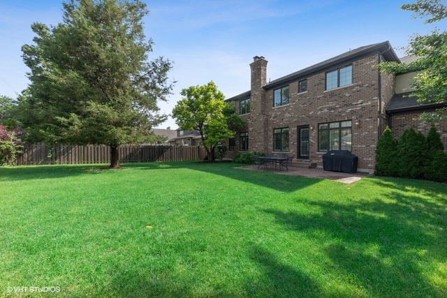 122 Walnut Street Elmhurst, IL 60126 - Photo 40 of 41 a view of a yard in front of house