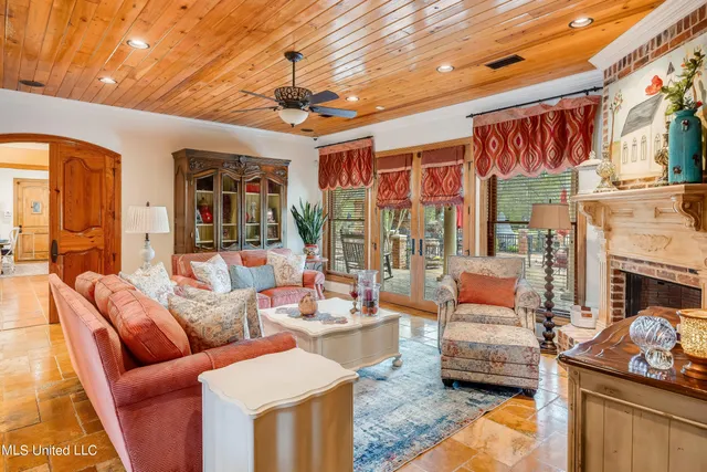 $1,375,000 | 3340 Volley Campbell Road, Terry, MS 39170