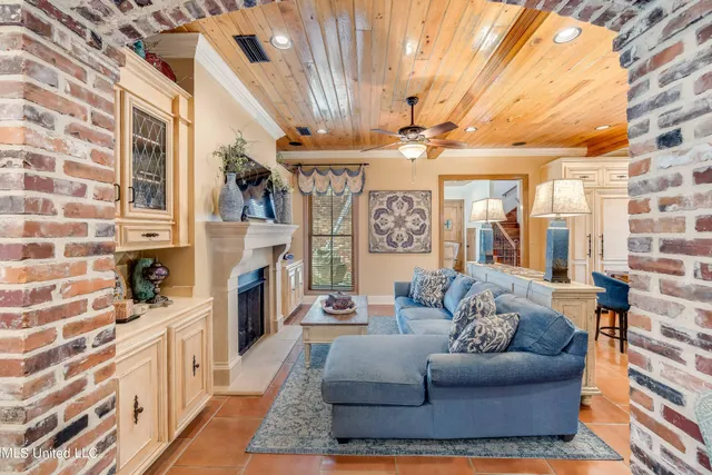 $1,375,000 | 3340 Volley Campbell Road, Terry, MS 39170