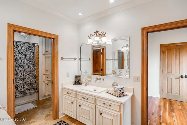 $1,375,000 | 3340 Volley Campbell Road, Terry, MS 39170