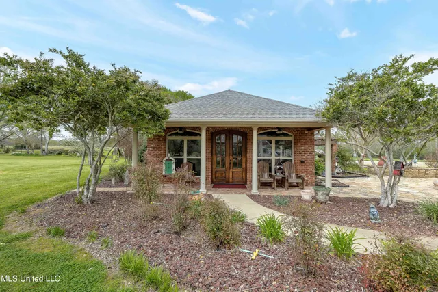 $1,375,000 | 3340 Volley Campbell Road, Terry, MS 39170