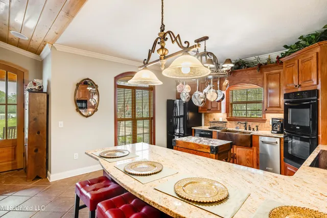 $1,375,000 | 3340 Volley Campbell Road, Terry, MS 39170