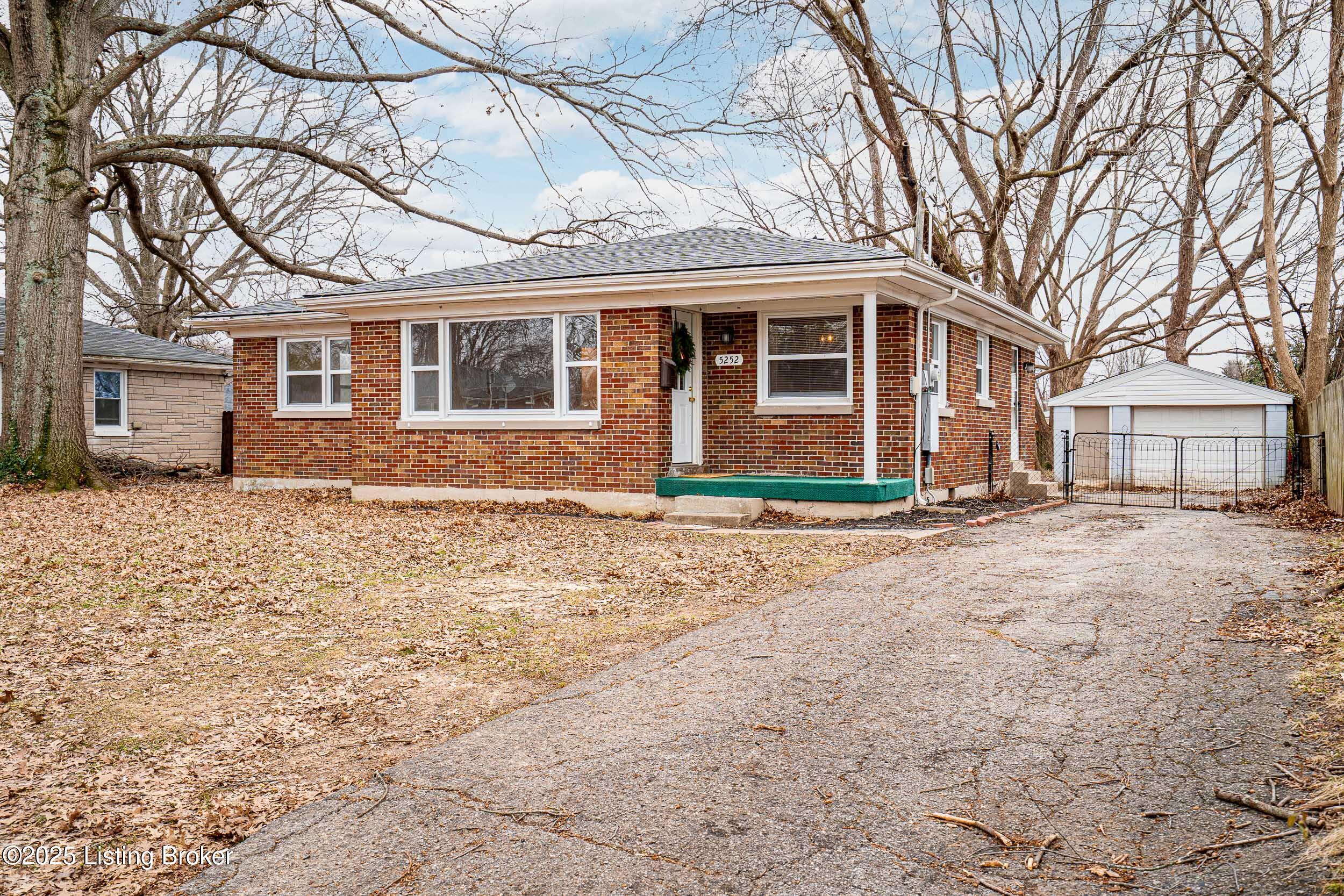 5252 Maryman Road Louisville, KY 40258 - Photo 39 of 46 5252 Maryman Dr-8