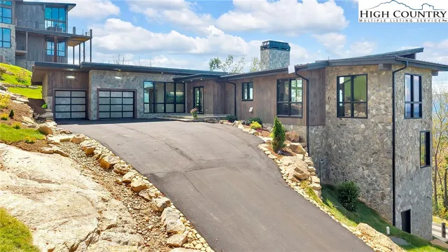 $4,500,000 | 404 Silver Eagle Trail, Banner Elk, NC 28604