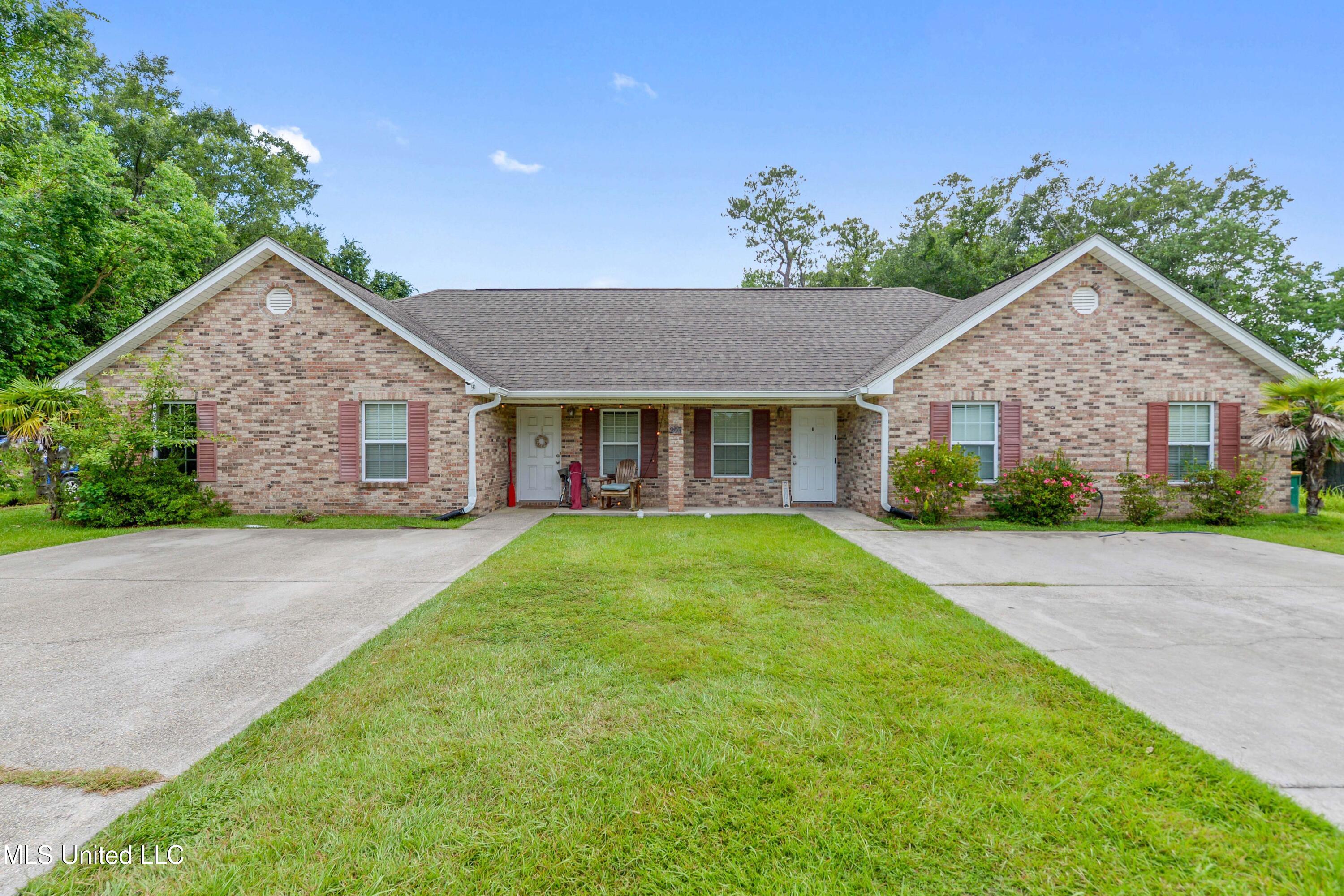 207 Reed Avenue Long Beach, MS 39560 - Photo 1 of 10 001 (6)