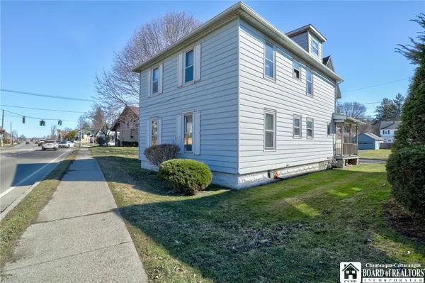 $129,900 | 12 Kenmore Avenue, Jamestown, NY 14701