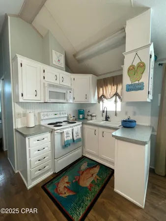 $259,900 | 1219 Thomas Drive, Unit 113, Panama City, FL 32408