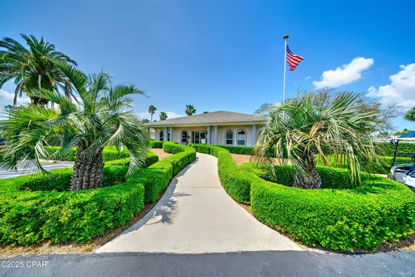 $259,900 | 1219 Thomas Drive, Unit 113, Panama City, FL 32408