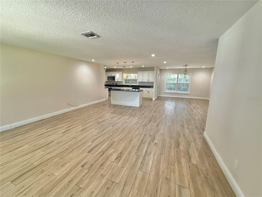 2810 Flowertree Road Belle Isle, FL 32812 - Photo 2 of 32