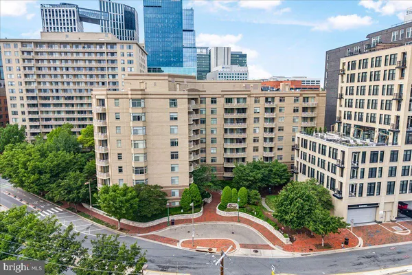 $319,000 | 7111 Woodmont Avenue, Unit 308, Bethesda, MD 20815