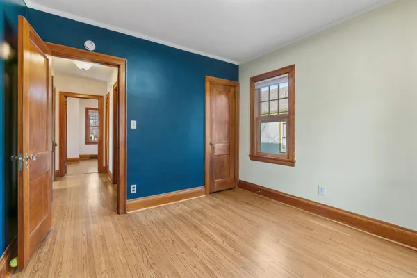 $2,695 | 2300 Northeast McKinley Street, Minneapolis, MN 55418