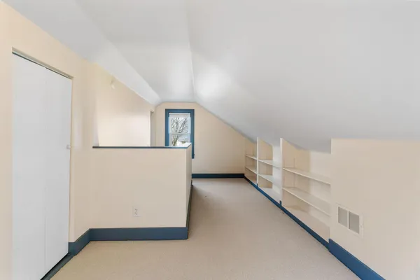 $2,695 | 2300 Northeast McKinley Street, Minneapolis, MN 55418