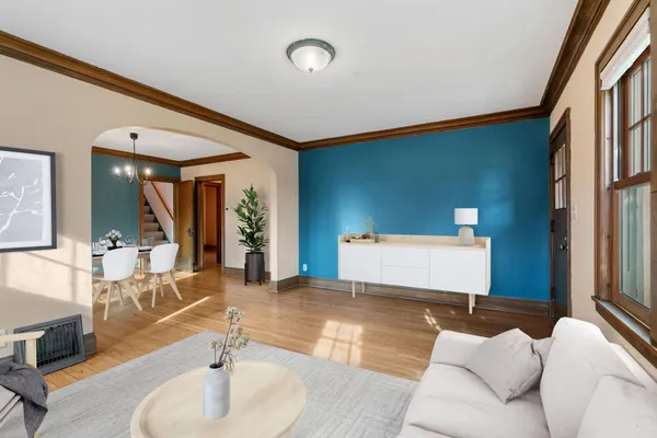$2,695 | 2300 Northeast McKinley Street, Minneapolis, MN 55418