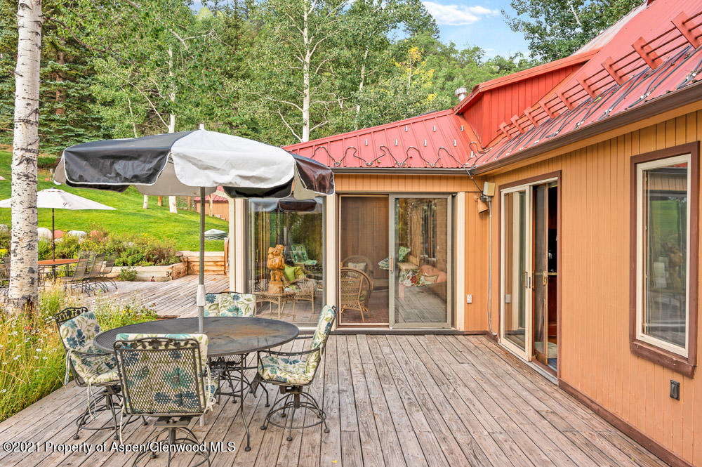 450 West Tiehack Road Aspen, CO 81611 - Photo 33 of 42 Deck & Views