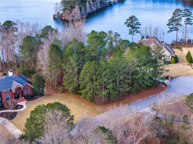 a view of a lake with houses