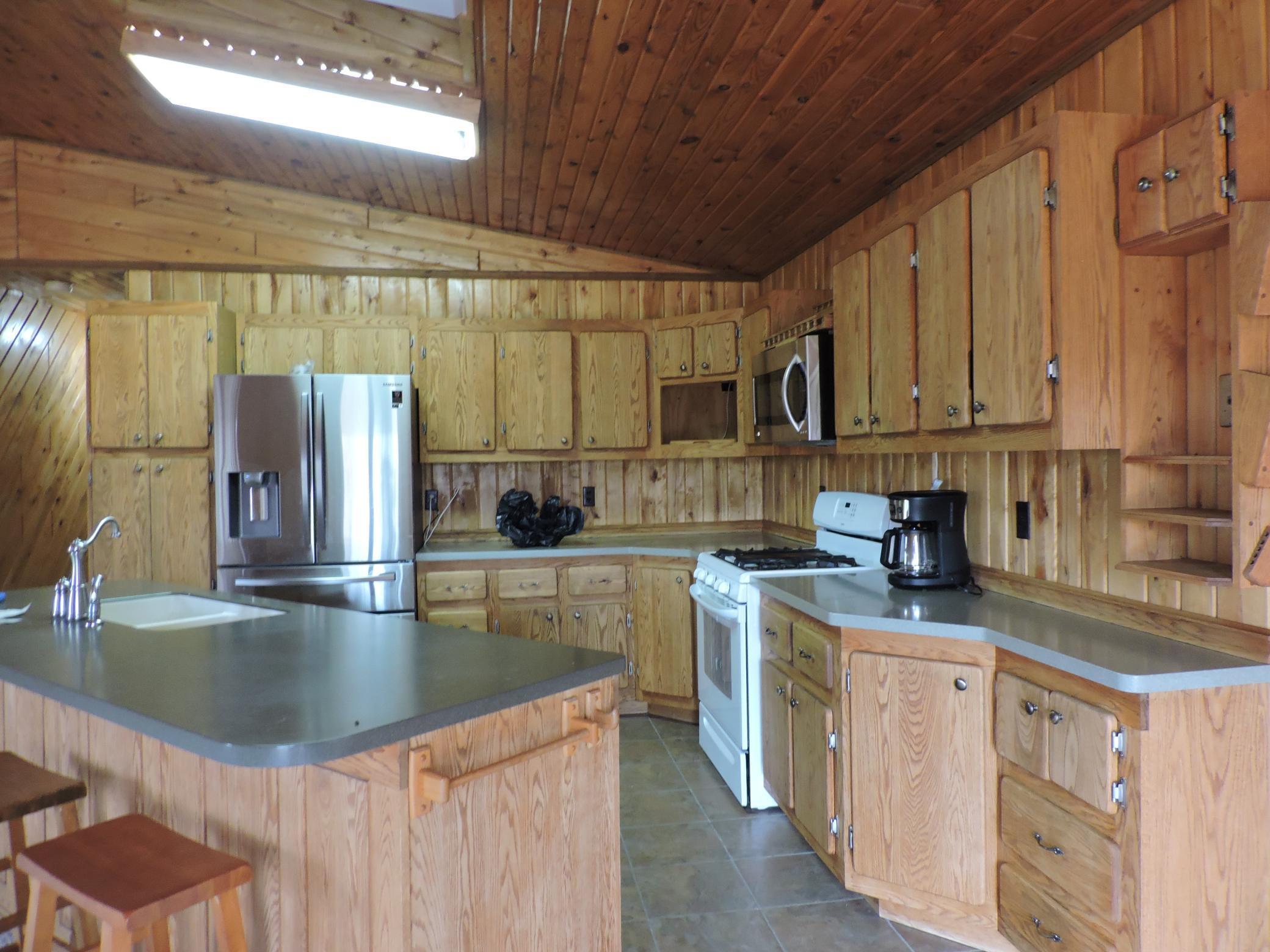 26389 Reilly Beach Road Bovey, MN 55709 - Photo 11 of 37