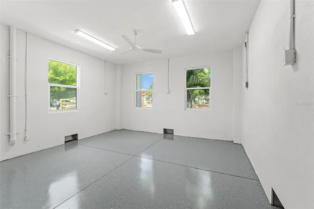 $15,000 | 500 East Davis Boulevard, Tampa, FL 33606