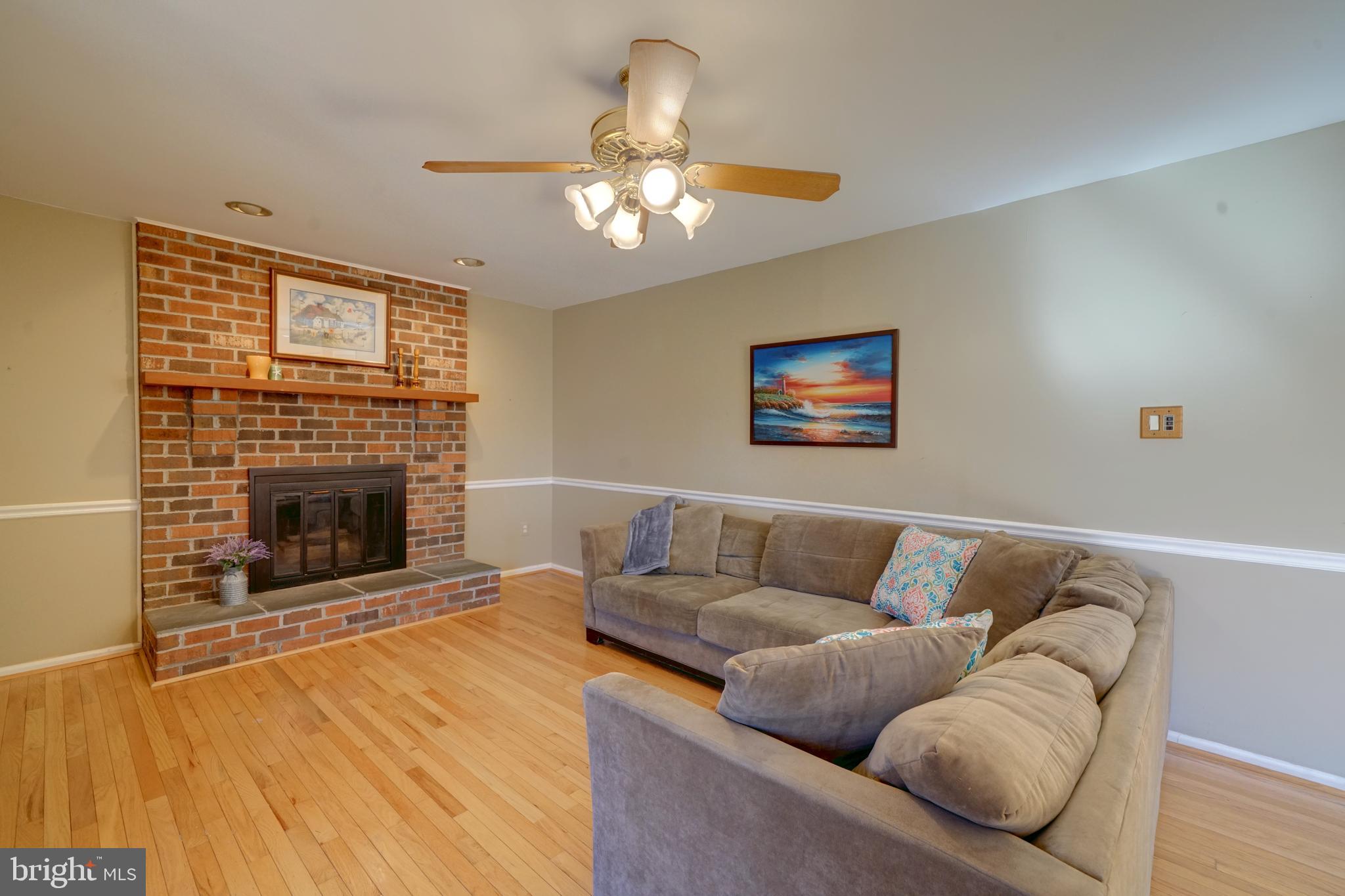 1900 Autumn Ridge Circle Silver Spring, MD 20906 - Photo 27 of 63 Plenty of space for guests and family to relax