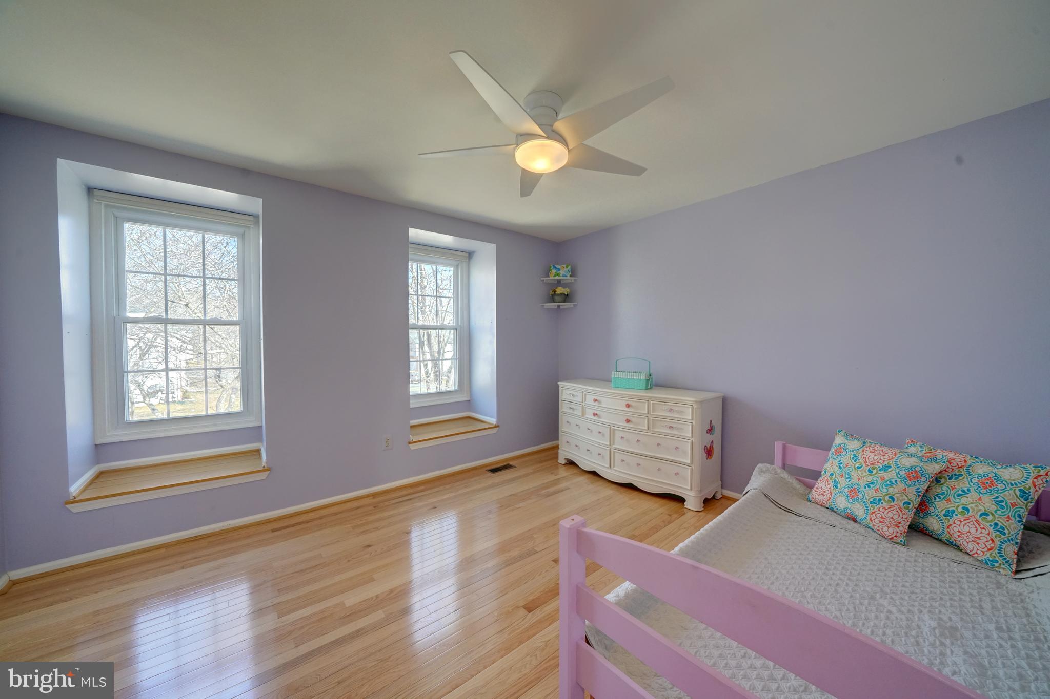 1900 Autumn Ridge Circle Silver Spring, MD 20906 - Photo 47 of 63 3rd bedroom with 2 window seats!