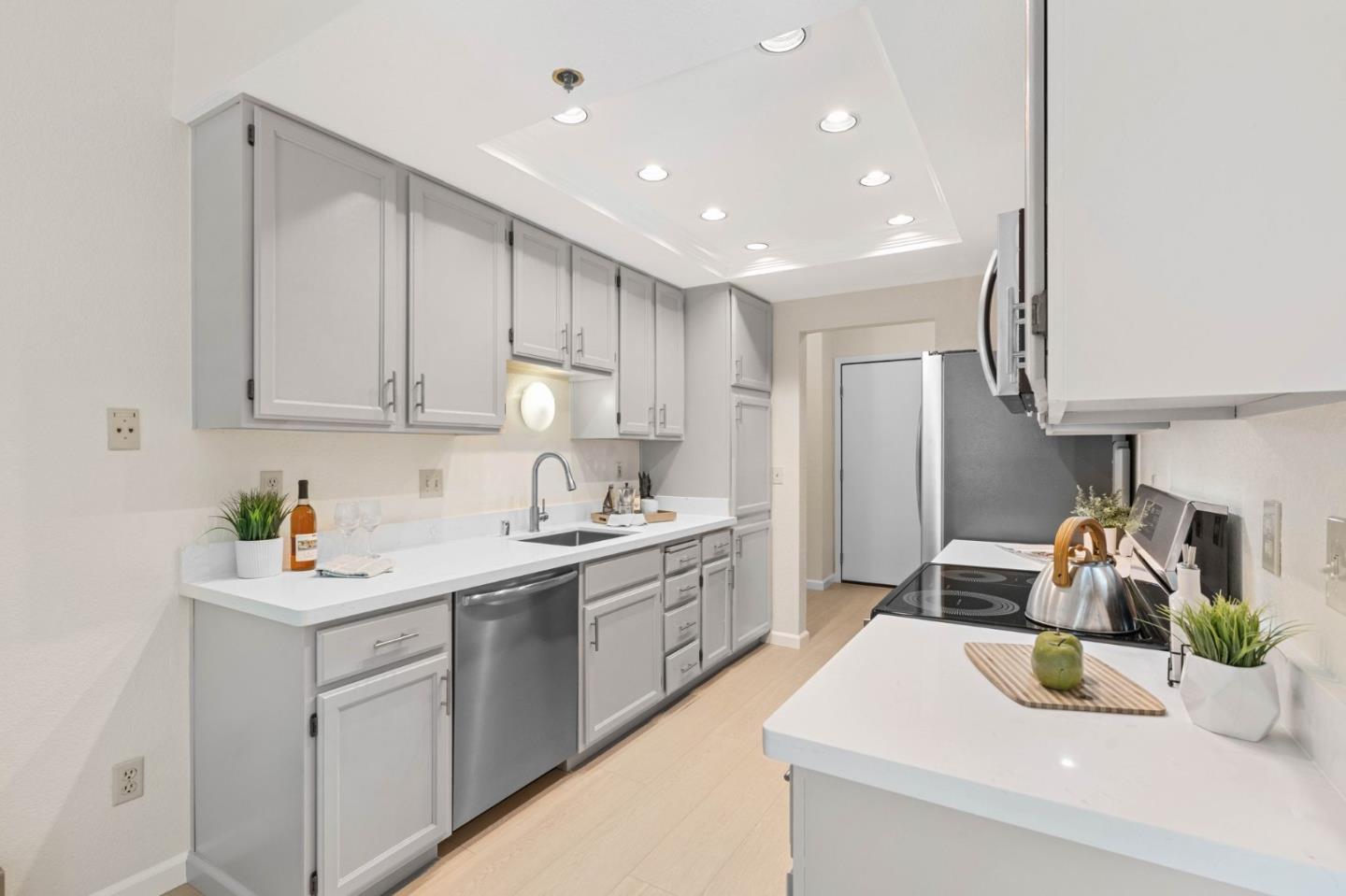 22330 Homestead Road, Unit 107 Cupertino, CA 95014 - Photo 9 of 29 Gallery Image 9