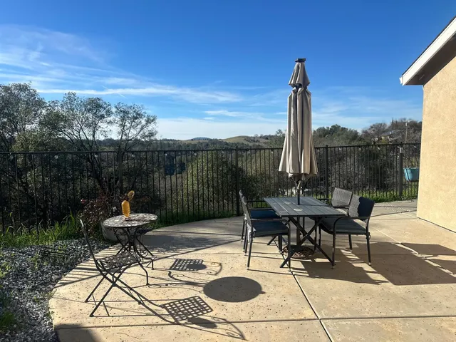 $595,000 | 2822 Winesap Circle, Placerville, CA 95667